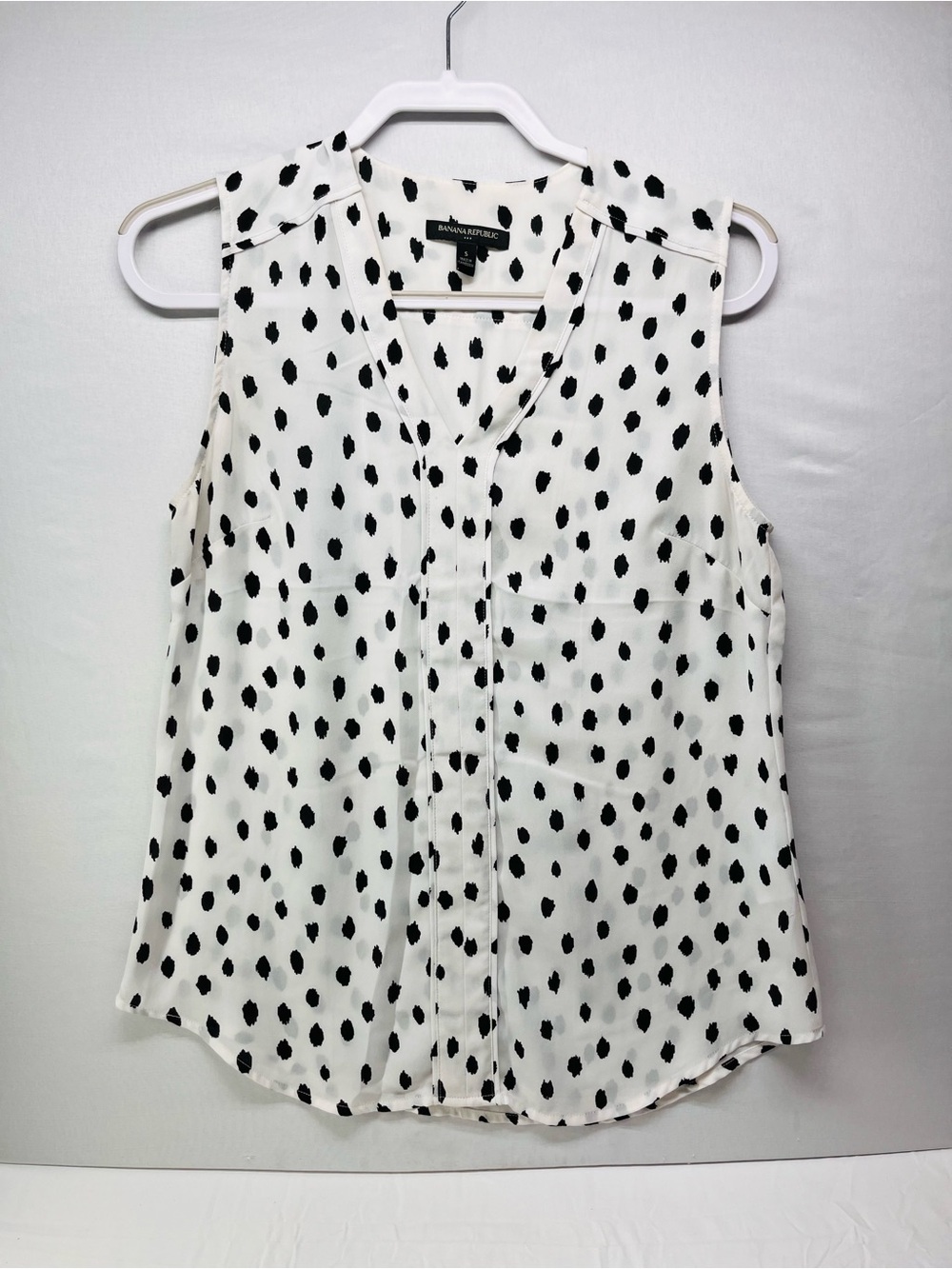 Banana Republic White Sleeveless Polka Dot Camisole